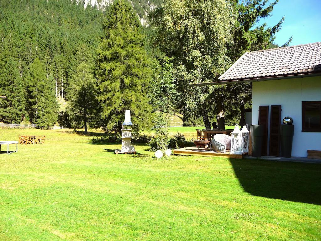 Landhaus Alpenblick Leutasch Room photo